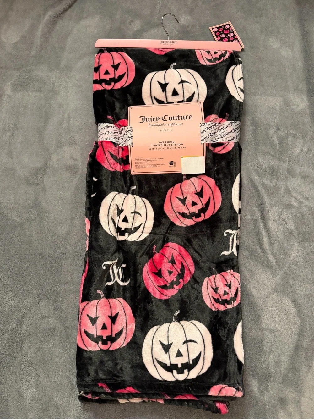 NEW VIRAL Juicy Couture Black Pink White Pumpkin Plush Throw BLANKET 60x70